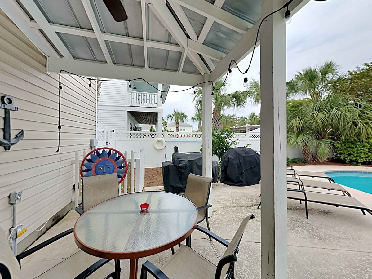 Photo 18 of Ocean Breeze | Pet Friendly, Beach Front, Pool!