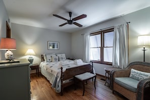 4 Schlafzimmer, Bügeleisen/Bügelbrett, kostenloses WLAN, Bettwäsche