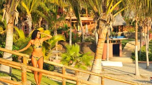 Property grounds - Full Staff Beachfront Estate w/ 2 Villas, Pool, Tennis Court & Cook Cabo (La Paz)