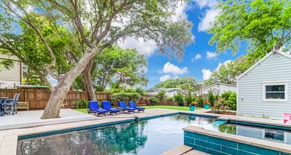 Backyard Oasis with Private Pool & Hot Tub! Close to Beach - 705 Carolina