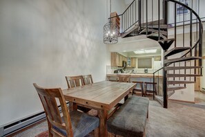 Dining - Atrium Eagle Condo: Downtown Breck, Spacious (Breckenridge)