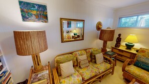 スマートテレビ、DVD プレーヤー、書庫