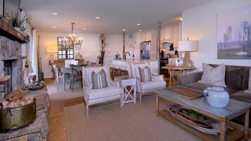 TV, fireplace, DVD player, books
