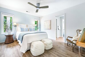 3 bedrooms, desk, iron/ironing board, free WiFi