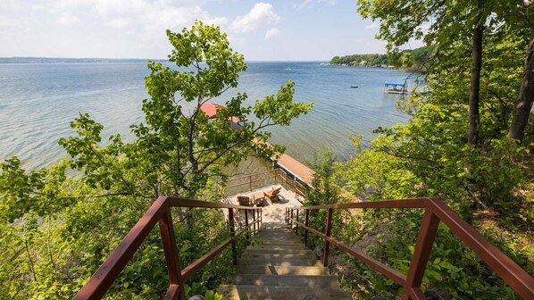 Property grounds - Seneca Lake Effect: "Experience luxurious lake life" (Geneva)