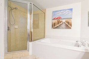 Shower, jetted tub, hair dryer, towels