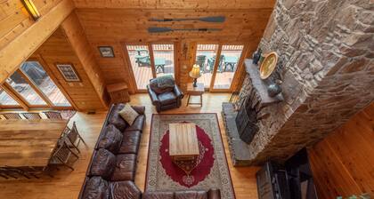 Luxury Log Chalet w/ Pool & Fireplace
