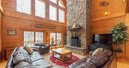 Luxury Log Chalet w/ Pool & Fireplace