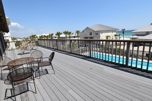 Outdoor dining - Watervale - Gulf View, Pool, Gulf Trace neighborhood Grayton Beach! (Santa Rosa Beach)