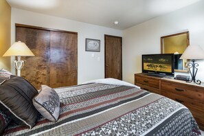 2 chambres, fer et planche Ă repasser, Wi-Fi, draps fournis