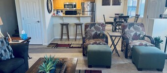 Crow's Nest by Mesquite Vacation Rentals: Stunning Views of Mesquite and $510 in free daily activities