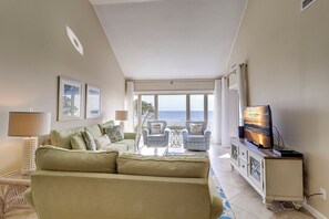 Smart TV, DVD player