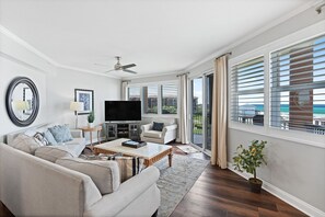 TV, DVD player - Mediterranea 401A - Condominium with Gulf Views, Community Amenities & Shared Pool (Miramar Beach)
