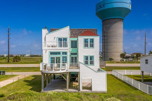 Beachfront Melody | Unique Home w/ Great Water Views