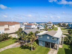 Exterior - Daydreamer | Pet-Friendly & Walk to Beach (Galveston)