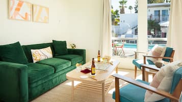 Smart-TV, Tischtennisplatte