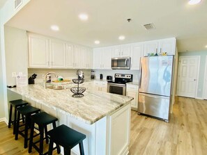 Unclassified image, 3 of 32, button - Beach Club 1004B (Gulf Shores)