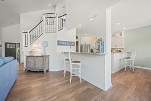 Interior - Egret Alley: Dog-Friendly, Priv. Pool, Perfect Sunsets (Corolla)