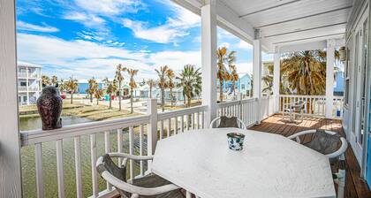 Villa Laguna | Pools + Boardwalk + Pet Friendly