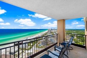 Property grounds - Beach Front ~ Gulf Views ~ Spacious Balcony (Miramar Beach)