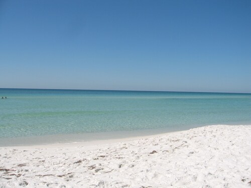 Ilmainen golf! Upea lemmikkieläinystävällinen, Linkside 414, uusi keittiö, 6-paikkainen golfkärry