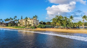 Beach - Kihei Beach #409 – Immersive Views and Tranquil Escape (Kihei, Maui)