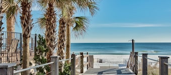 Beachfront ~ Gulf Views ~ Gulf Facing Balconies ~ Elevator ~ Outdoor Seating