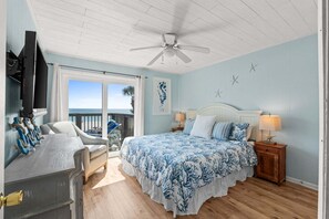 3 bedrooms, travel cot, WiFi, bed sheets