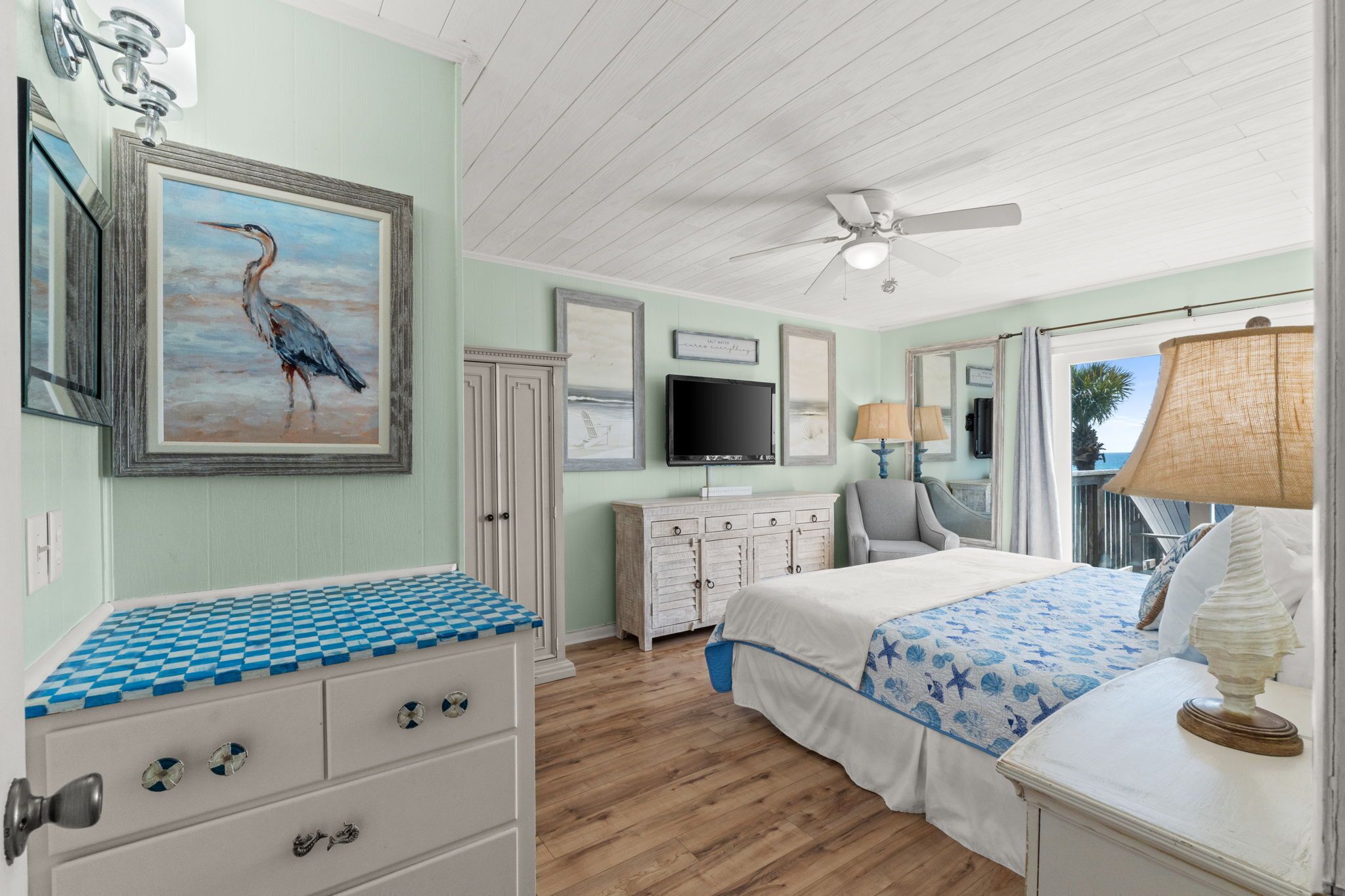3 chambres, lit parapluie, Wi-Fi, draps fournis