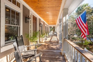 Terrace/patio - Amazing views, private pool, quiet location (Kiawah Island)