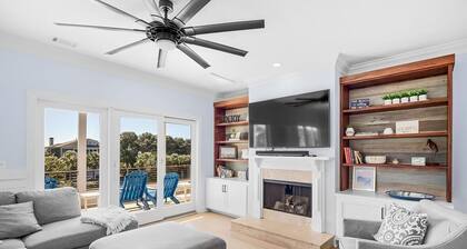 Second row back from the beach, cornhole court, putting green, private pool! - 2307 Palm