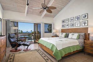 3 bedrooms, iron/ironing board, internet, bed sheets - Aloha Condos, Kona Coast Resort, Townhome 7-106, Ocean View, AC (Kailua Kona)