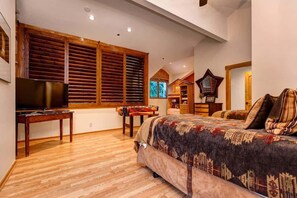 3 Schlafzimmer, Bügeleisen/Bügelbrett, WLAN, Bettwäsche