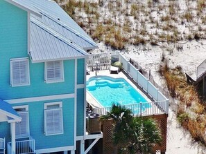 A heated pool - Miltys Martini by GSVR | Luxurious Beachfront Retreat w/ NEW Porches & Pool + FREE Activities/Golf (Gulf Shores)