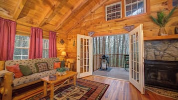 TV, fireplace, DVD player