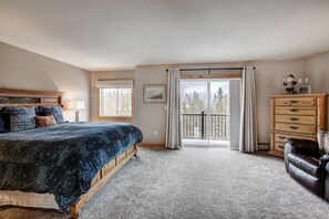 4 chambres, accès au Wi-Fi (inclus), literie fournie