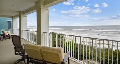 29 Singleton Beach, Oceanfront, Pool, Pool Table, Free Golf