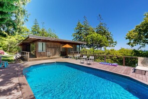 Pool - Iconic Mid-Century Home with Gorgeous Ocean Views, Private Pool & Decks (Chilmark)