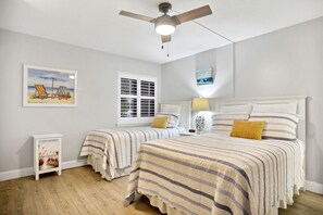 2 slaapkamers, een strijkplank/strijkijzer, gratis wifi, beddengoed