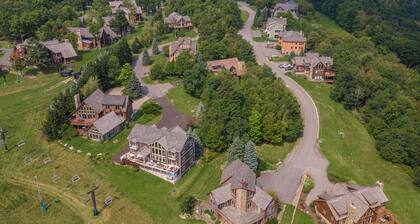 Luxury Chalet w/ Pool, Hot Tub & Slope Access