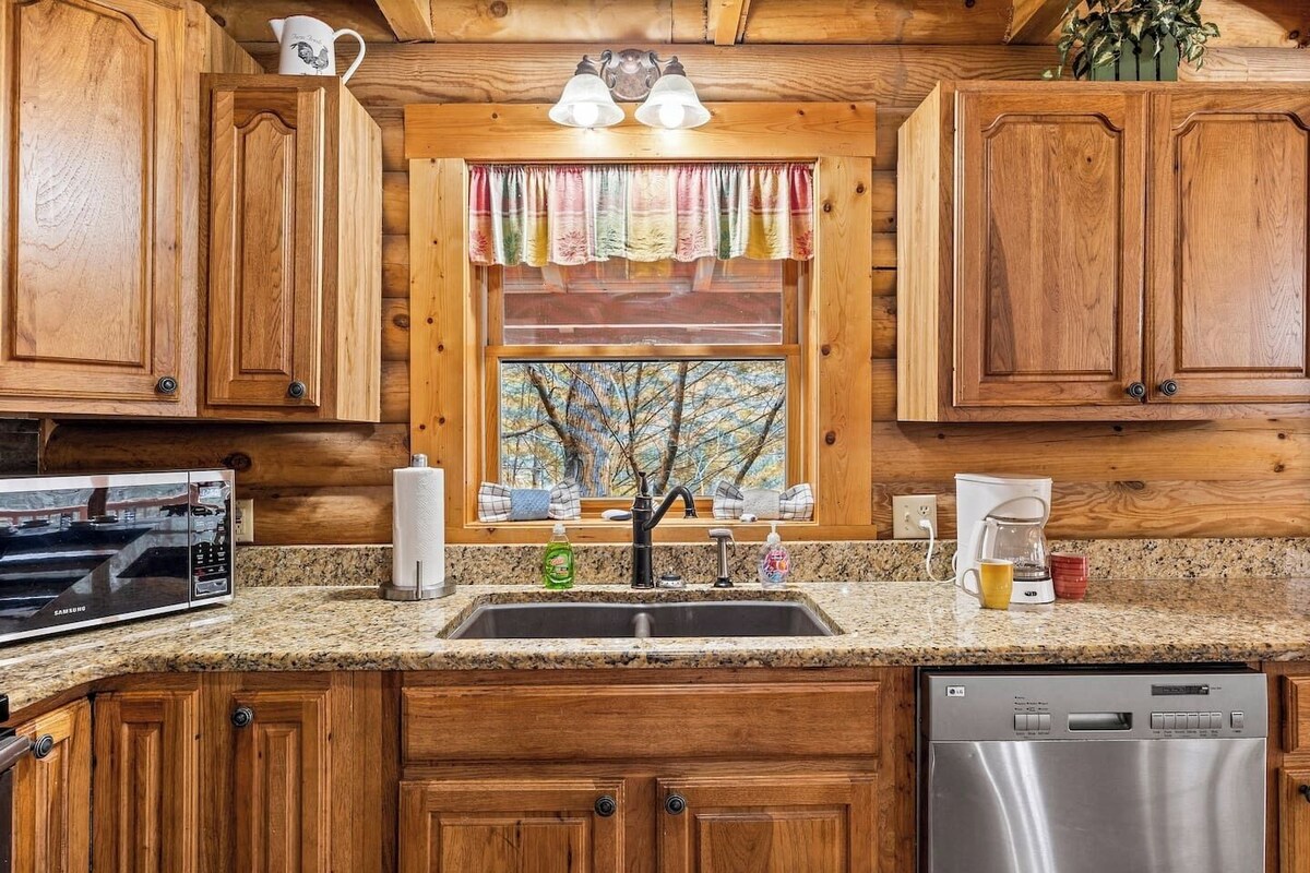 Photo 59 of Cabin Close To Downtown Gatlinburg,National park!