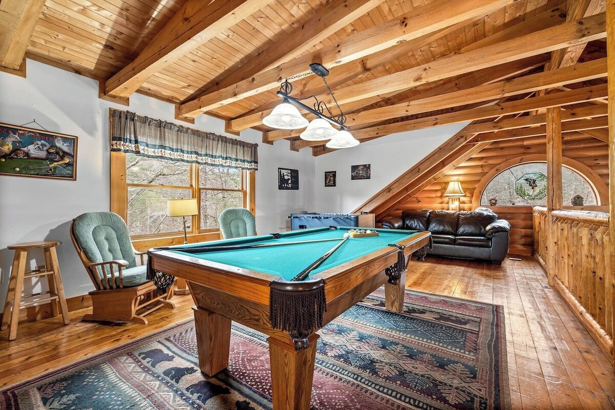 Photo 49 of Cabin Close To Downtown Gatlinburg,National park!