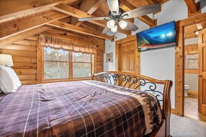 5 chambres, fer et planche à repasser, Wi-Fi, draps fournis