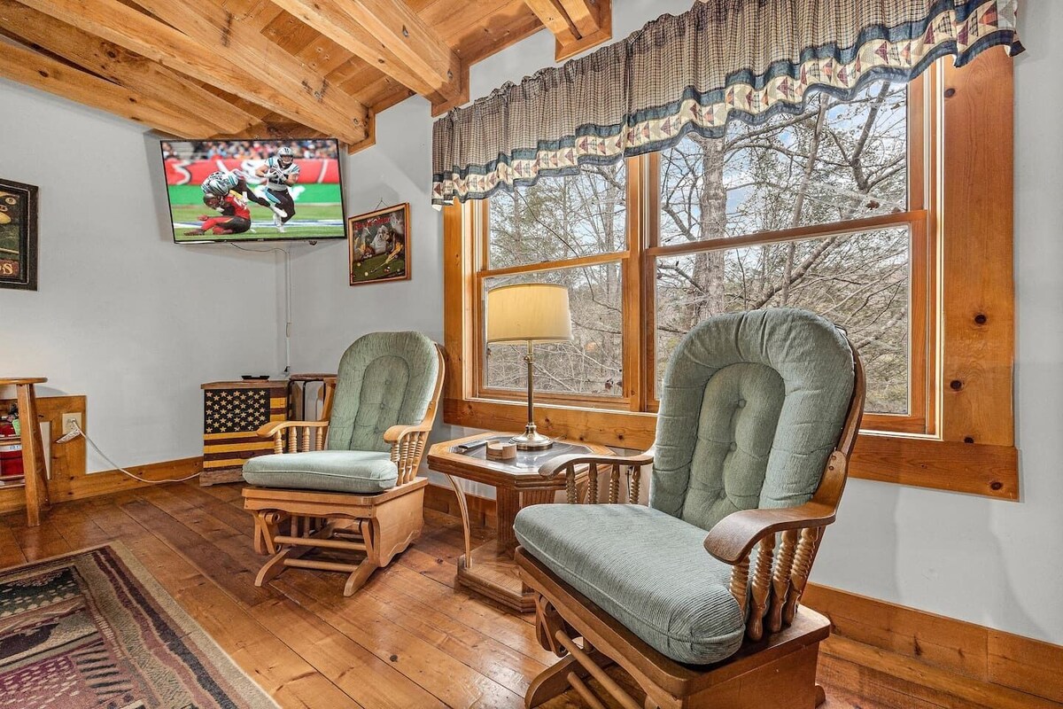 Photo 70 of Cabin Close To Downtown Gatlinburg,National park!