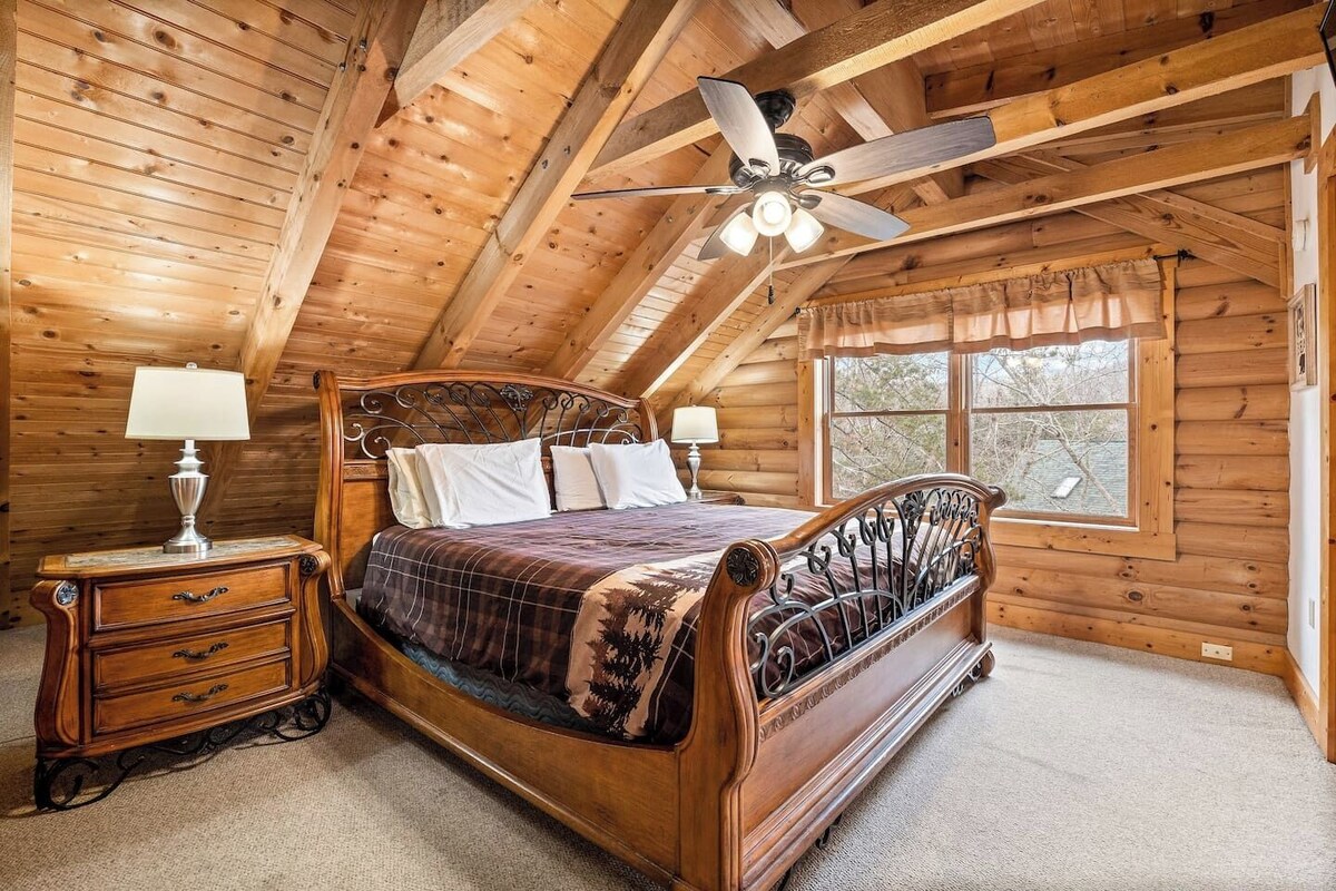 Photo 69 of Cabin Close To Downtown Gatlinburg,National park!