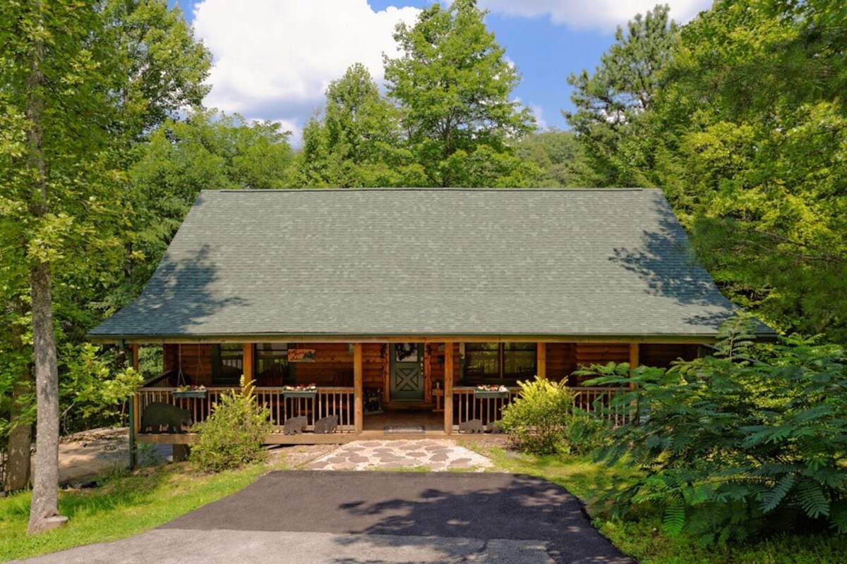 Photo 50 of Cabin Close To Downtown Gatlinburg,National park!