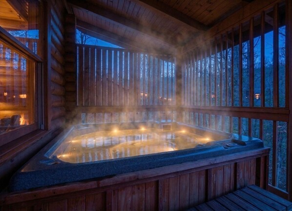 Indoor spa tub
