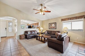 Flat-screen TV, MP3 dock, stereo, offices