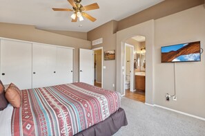 2 habitaciones, escritorio, tabla de planchar con plancha y wifi gratis 