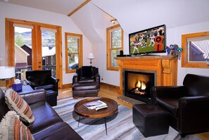 电视、壁炉、电子游戏、办公室